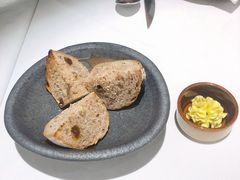 餐前面包-Erman岩烧牛排(虹桥南丰城店)