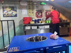 -马路边边麻辣烫(世纪金源店)