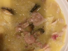 浓汤花胶鸡-避风塘(百联东郊店)