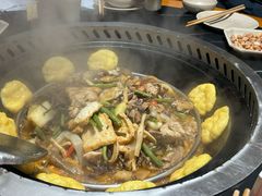-屈夫人地锅鸡(南充店)