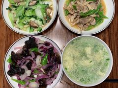 -爱的果实月嫂育婴师(世纪东方店)