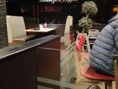 -必胜客(漕宝路店)