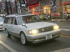 -香江家居品牌工厂批发城