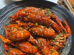 -肥肥虾庄·金牌油焖大虾(首义路店)
