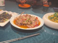 -乡村馕坑肉·烧烤·新疆菜·本地人更爱吃(阿勒泰首店)