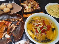 -柒园·三十年创意杭帮菜(龙湖滨江天街店)