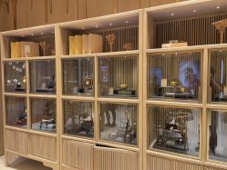 -周大福CHOW TAI FOOK(欧亚卖场店)