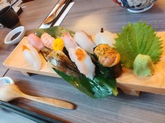 廚師發辦壽司九貫-豊 胜手丼