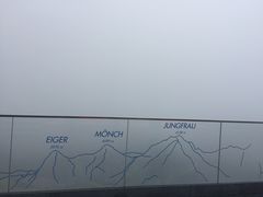 -希尔特峰