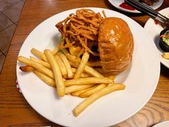 牛三仔汉堡-星期五餐厅(金融街店)