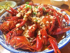 -琥珀老六龙虾(四里河店)