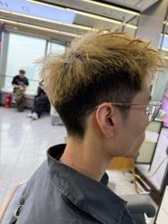 -藤野造型烫发染发