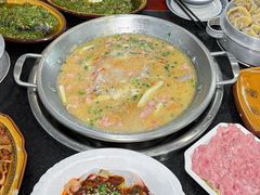 -老来福·非遗酸汤兔(凯旋路店)