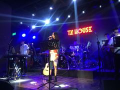 -TZ House音乐现场(茅台店)