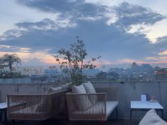 -悦吧·360°全景天台酒吧(象山店)