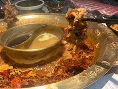 -哥老官重庆美蛙鱼头(西湖银泰十一哥店)