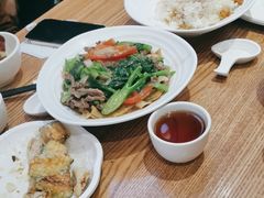 -裕记烧腊连锁餐饮(国商分店)