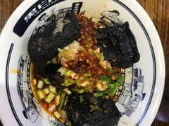 -黑白电视长沙小吃(悦汇城店)