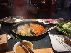 -董家湾重庆老火锅(嘉华店)