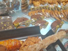 -HOT CRUSH趁热集合·现烤面包(环球港店)