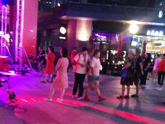 -绿地风尚天地广场