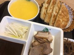 -李连贵熏肉大饼(金隅嘉品Mall店)