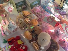 -刘姐啤酒鱼民族演艺餐厅(西街总店)