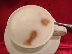 卡布奇诺-亮马河饭店翠雅咖啡厅