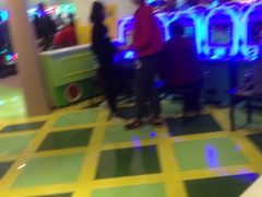 -反斗乐园(中航城君尚购物中心)