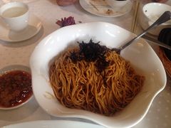 南国葱油拌面-上海小南国(仲盛世界商城店)
