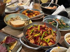 滇南杂菌配酸面包-山野板扎·云贵川Bistro(上海首店)