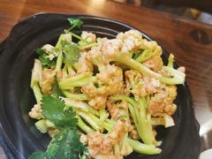 虾酱有机花菜-以前的小酒馆(中山广场店)