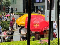 -詹爷爷乌节路街头冰淇淋