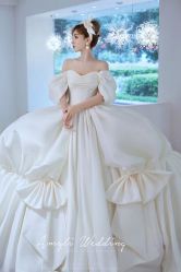 -艾米丽婚纱礼服