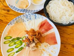 -桥香园过桥米线(火车站店)