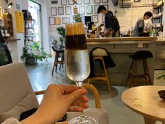 -唐咖精品咖啡(大理古城手冲店)