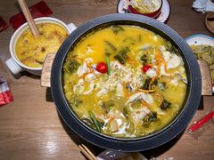 -山城外·非遗酸菜鱼(蜀都万达店)