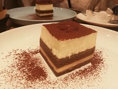 -必胜客(滨江店)