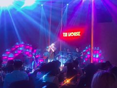 -TZ House音乐现场(来福士中心店)