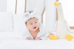 -小熊维尼高端儿童摄影(南山信和店)