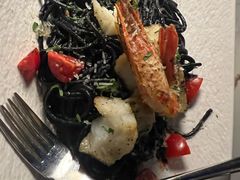 墨鱼汁海鲜面-普朗姆生蚝吧(原建国路店)