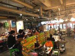 大堂-钢管厂歆瑞源油卤串串香(春熙路太古里店)