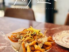 -MOMENTI手工意面(晶耀前滩店)