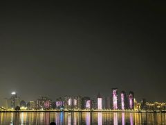 -秋水广场
