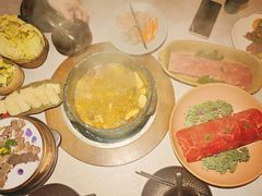 -芸山季·云南野生菌火锅(人民广场来福士店)