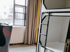 -成都君悦电竞酒店(梁家巷地铁站店)