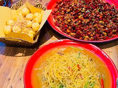 -先启半步颠小酒馆(白麓里店)