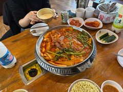 -喇喇排骨火锅·传统韩式脊骨汤(望京西园总店)