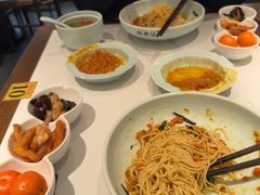 -裕兴记•蟹黄面馆(人民广场店)