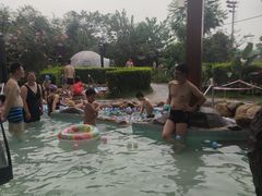 -水王国温泉水世界